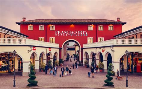 outlet stores in franciacorta